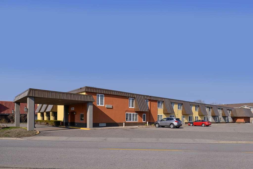 Americas Best Value Inn And Suites St. Cloud Saint Cloud Esterno foto