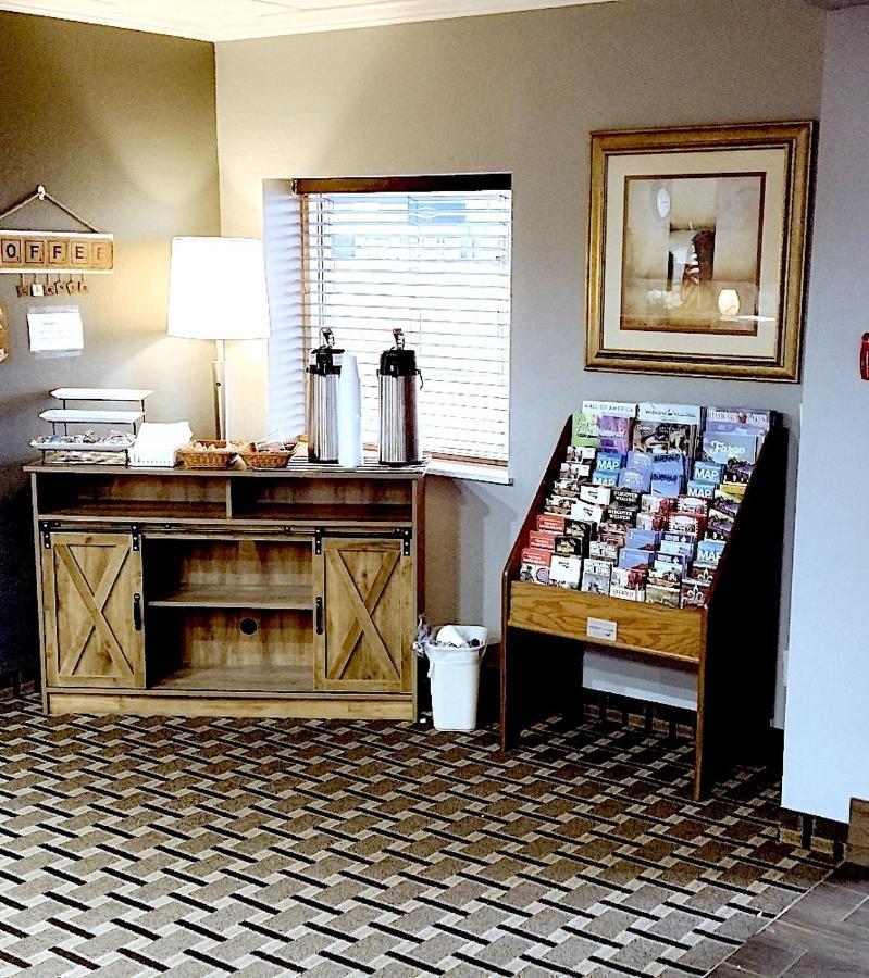 Americas Best Value Inn And Suites St. Cloud Saint Cloud Esterno foto
