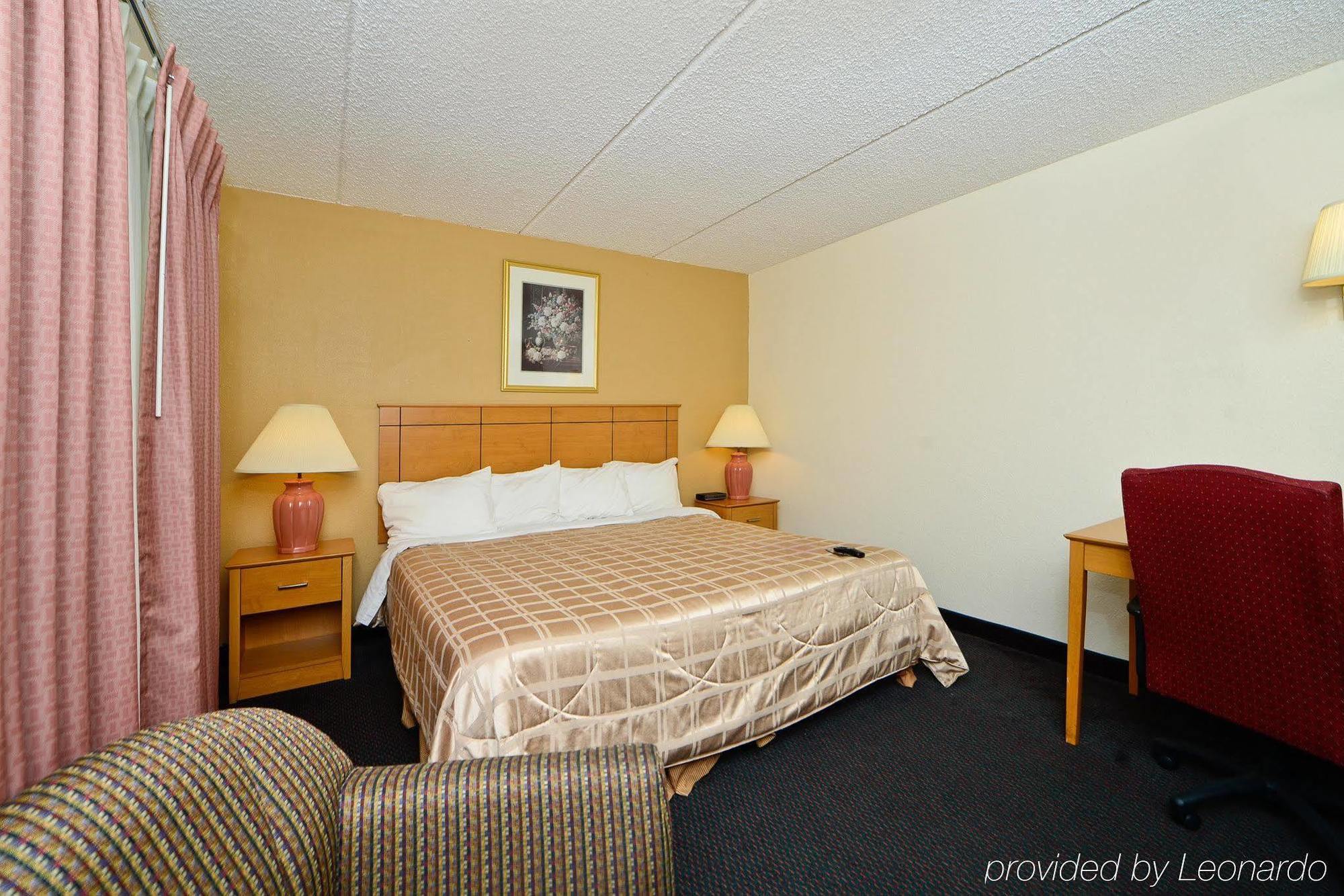 Americas Best Value Inn And Suites St. Cloud Camera foto